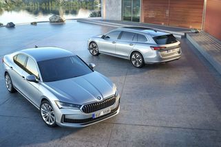 Škoda představila nový superb - Novinky